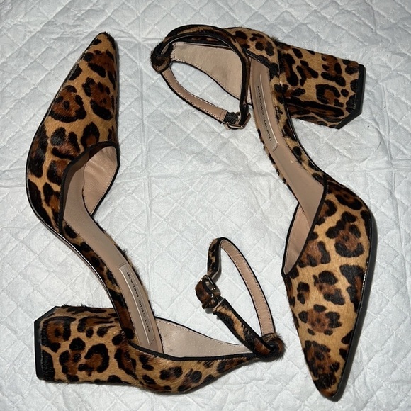 Antonio Melani animal print calf hair pointed toe block heel ankle strap shoes 8 - Picture 5 of 10